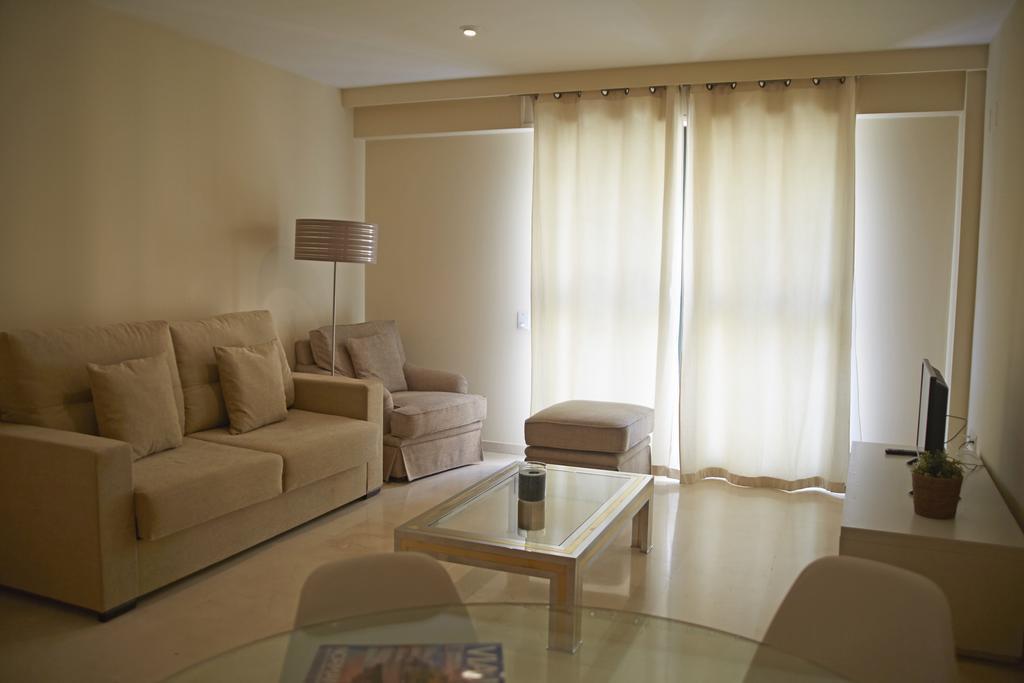 Apartup Concorde Valencia Exterior photo